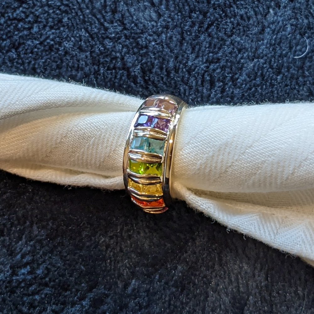 Crystal Multicolor Set Of Two Silver Rings Stackable EUC Trendy - Picture 12 of 12